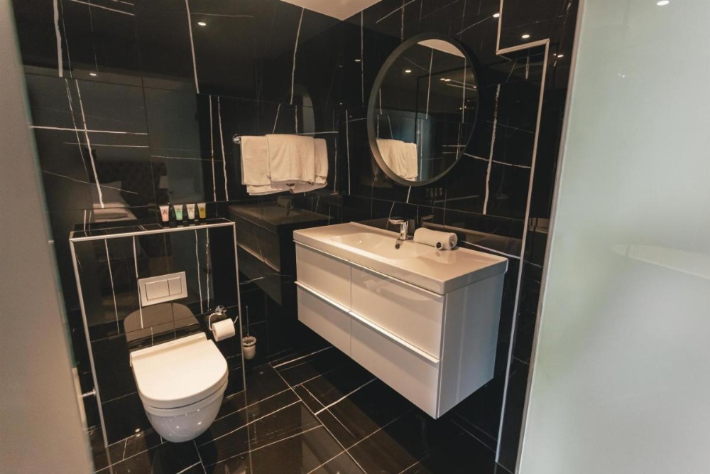 A Hotels City Image 16